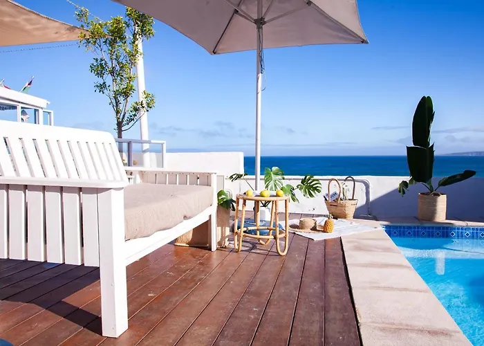 Paternoster Lodge